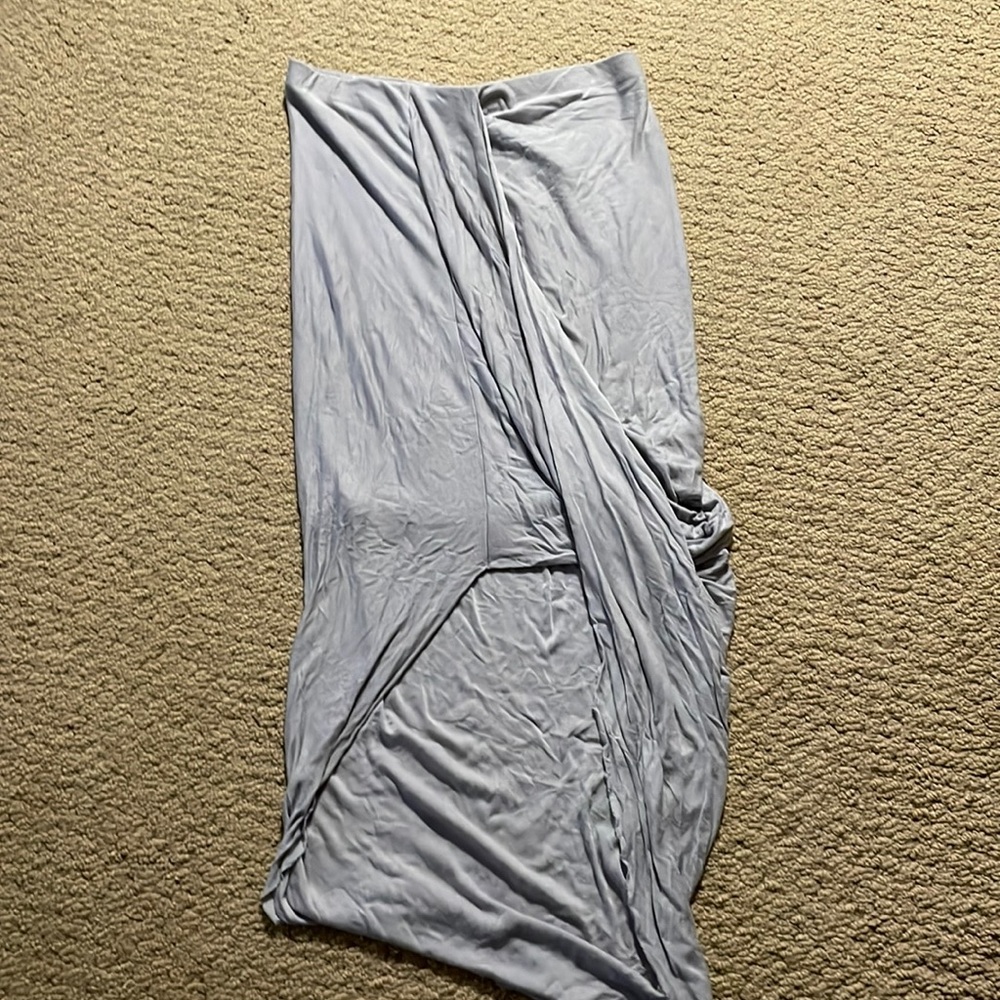 Knotted skirt